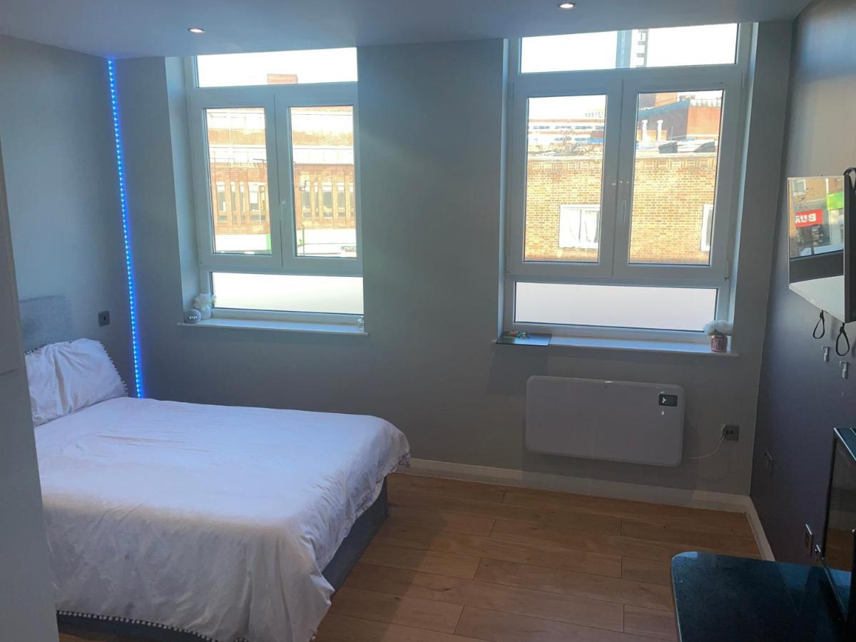 Godson Studio Apartment01 Londra Exterior foto